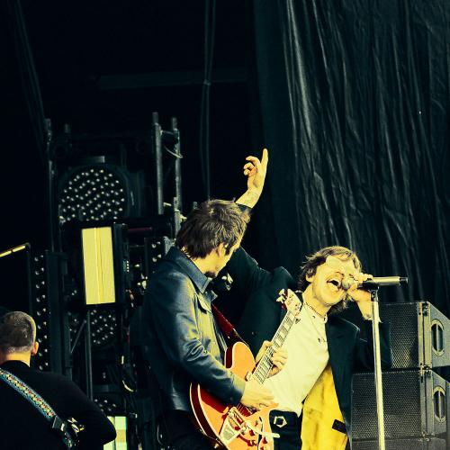 CAGE-THE-ELEPHANT-DSCF1097 2