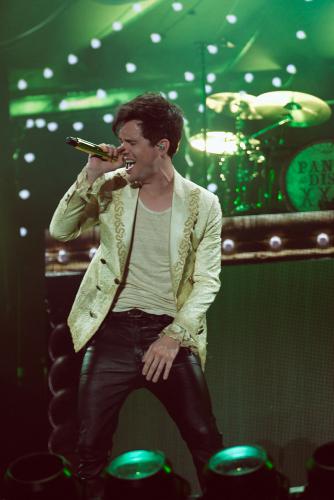 Panic-At-The-Disco-29