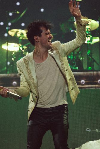Panic-At-The-Disco-31